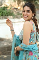 Yukti Thareja Pictures